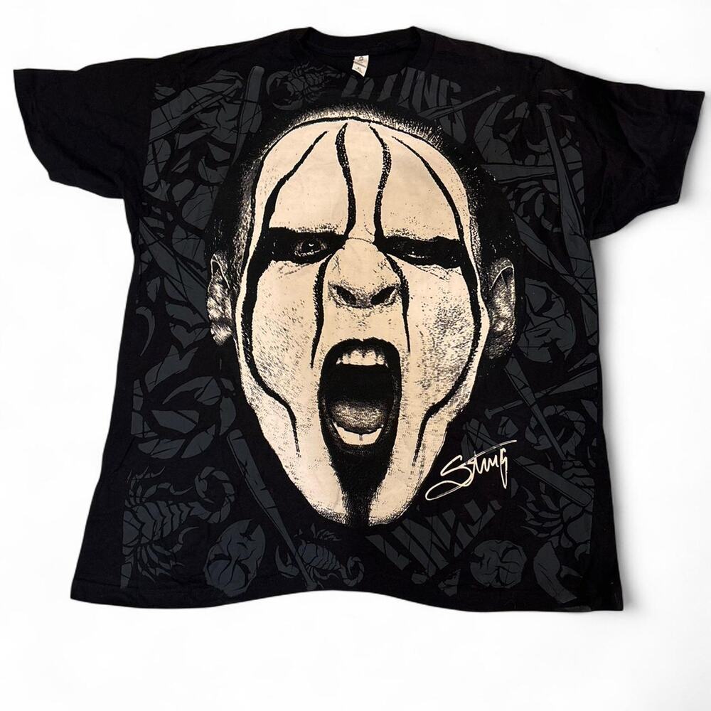 Sting 2002 black and white  XL wrestling